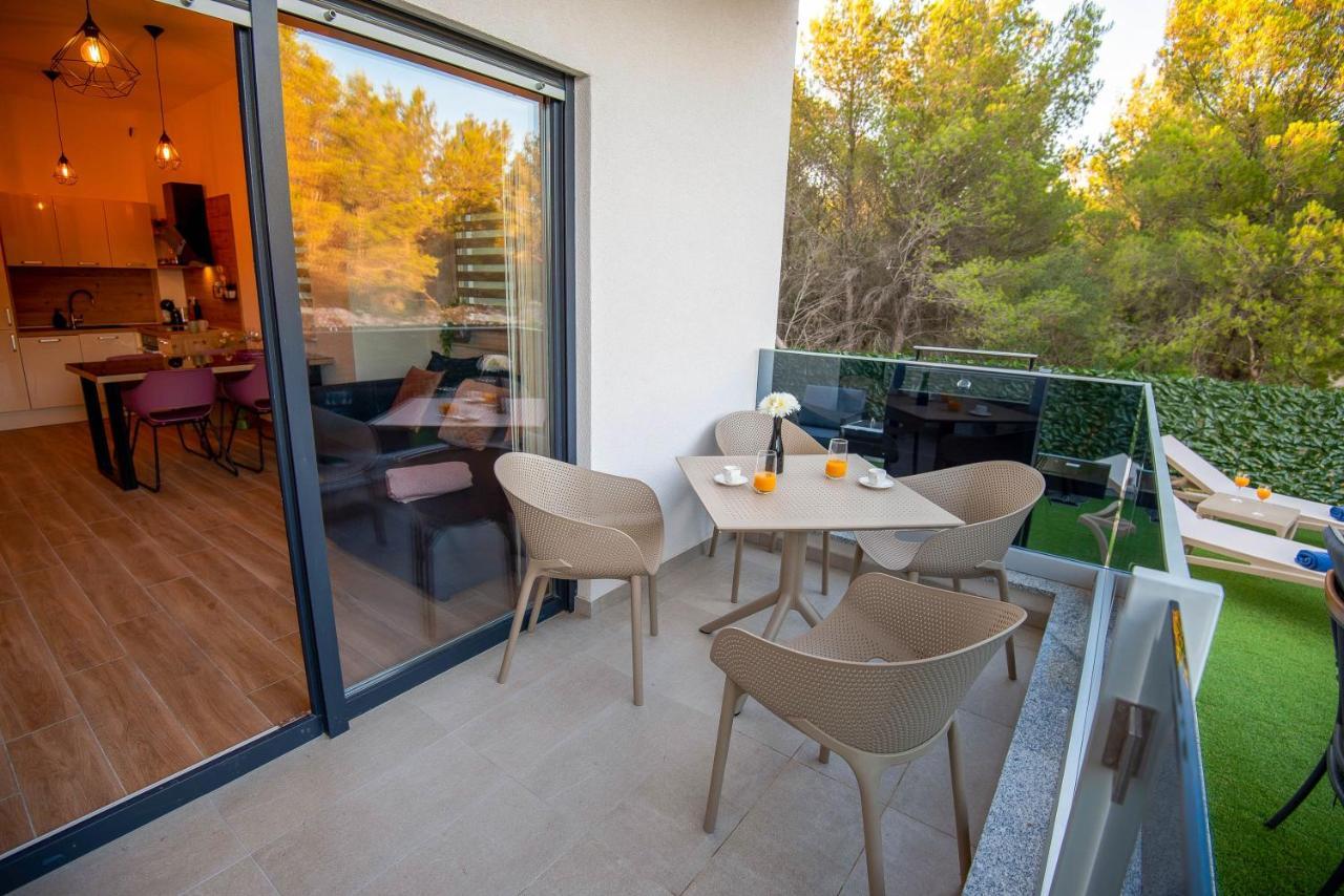 My Adriatic Place With Private Garden And Garage Sibenik Bagian luar foto