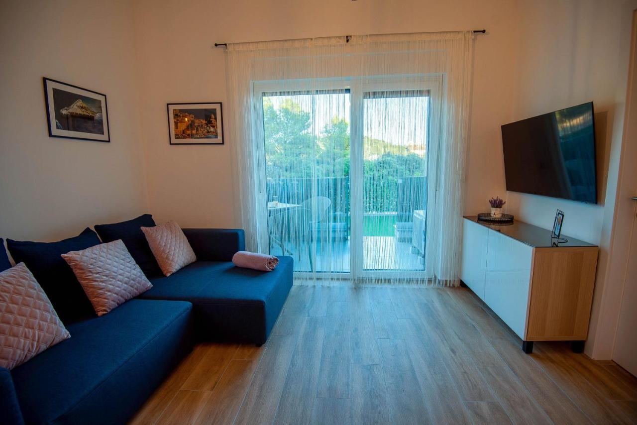 My Adriatic Place With Private Garden And Garage Sibenik Bagian luar foto